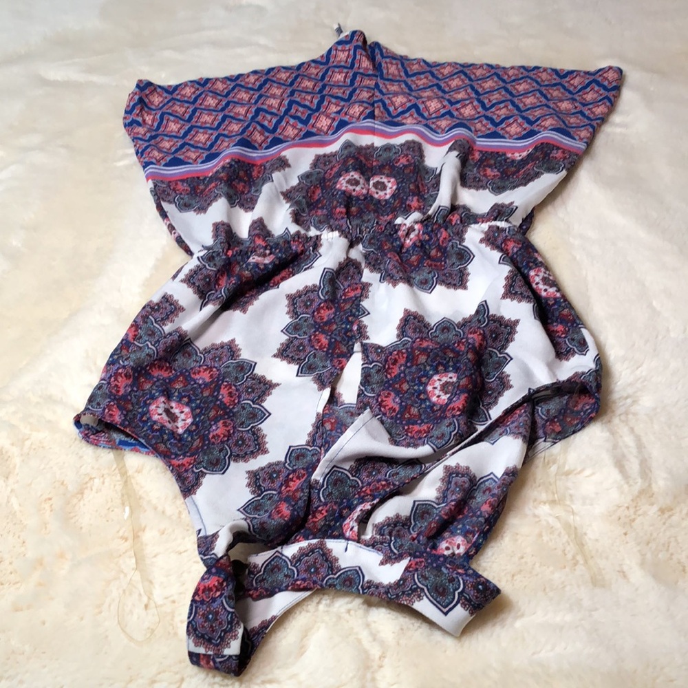 Romper - Picture 2 of 5